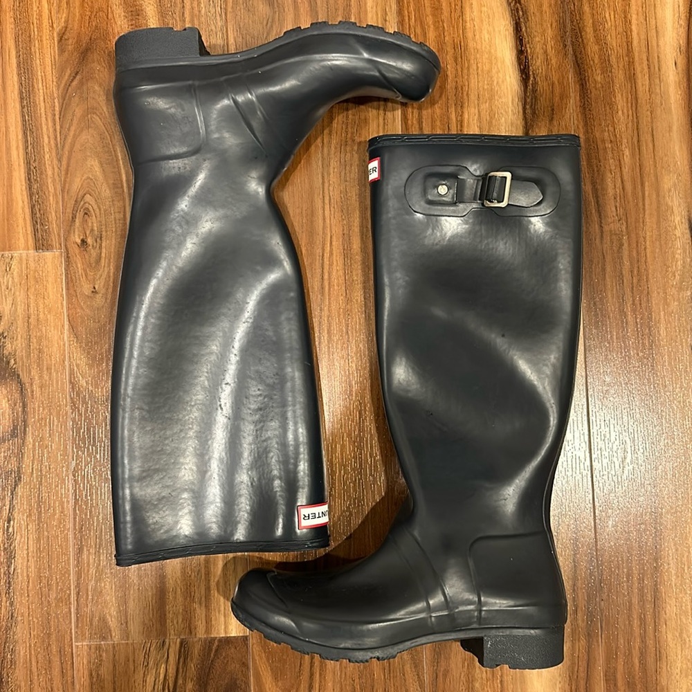 Navy hunter packable rain boots tall